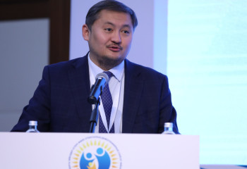 Саясат Нұрбек отандық ғылымдағы әйелдердің рөлі туралы айтты