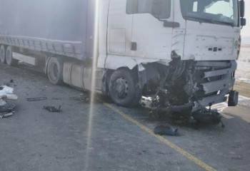 Три человека погибли в ДТП с фурой на трассе Алматы – Екатеринбург