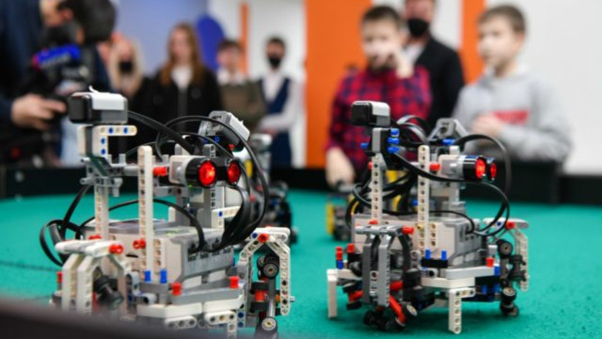 Школьники РК впервые заняли 2 место на Всемирной олимпиаде по робототехнике