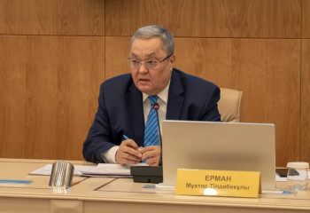 10 033 учаскеде дауыс беру жүргізіліп жатыр