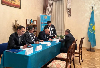 Таяу Шығыста Абу-Даби, Дубай, Маскат сайлау учаскелері жұмыс істей бастады