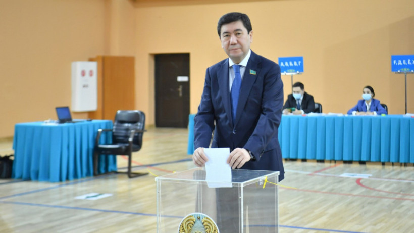  Пресс-служба Мажилиса, Ж. Жумабеков 