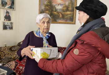 Зейнеткерлер үйден дауыс беруде