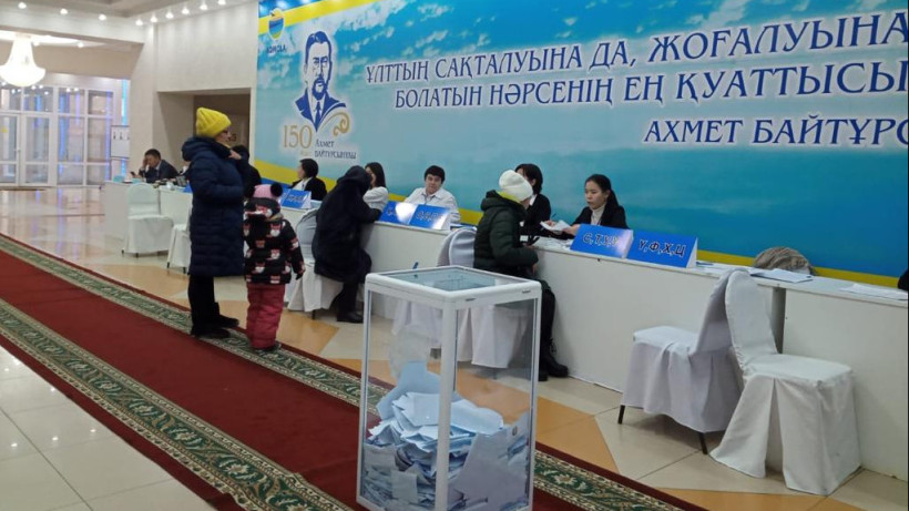  кейіпкердің жеке мұрағатынан 