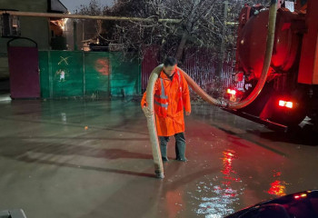 Алматы көшелерін су басты