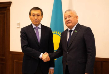 Фуат Сатыбаев принес присягу депутата Мажилиса