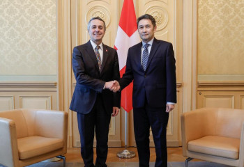 Посол Казахстана вручил верительные грамоты Президенту Швейцарии