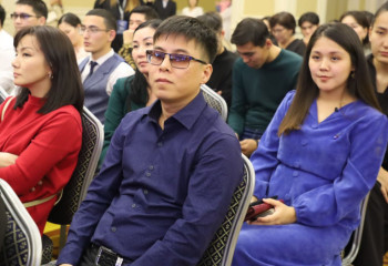 Возраст молодежи в Казахстане увеличат до 35 лет