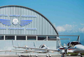 Саясат Нұрбек Азаматтық Авиация академиясының ұжымымен кездесті