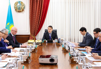 Kazakh PM holds Economic Demonopolisation Commission meeting