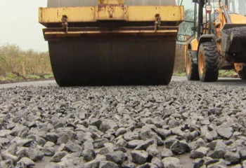 91 миллион тенге перечислили чиновники ЗКО за невыполненные работы по ремонту дорог