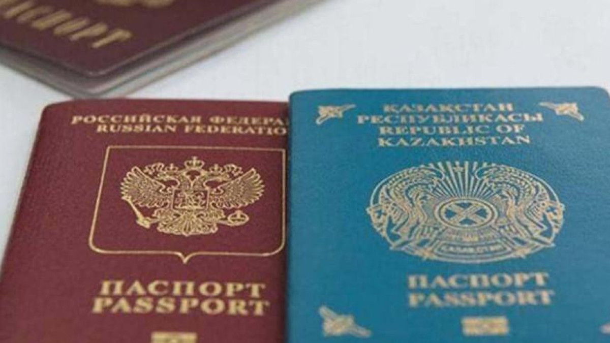 Россиянина оштрафовали почти на полмиллиона тенге за двойное гражданство