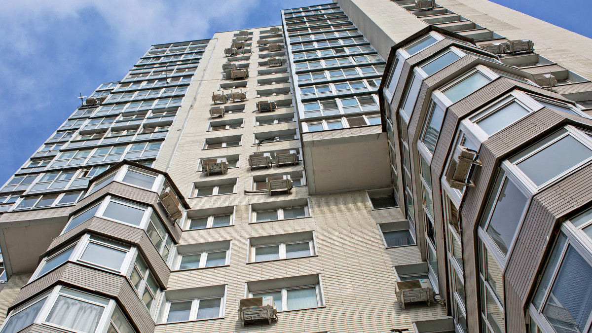 Свыше 7 тыс граждан в РК обеспечат арендным жильем в 2022 году