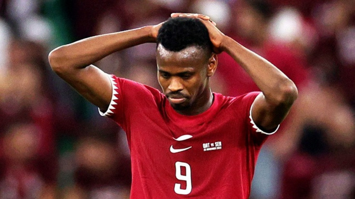 Катар проиграл Сенегалу на чемпионате мира по футболу