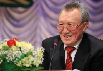 «Бір ел – бір кітап» акциясына Төлен Әбдіктің шығармаларын оқу бекітілді