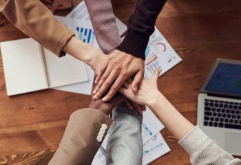 Жақсылықты жарнамасыз жасайтын кәсіпкерлер көп