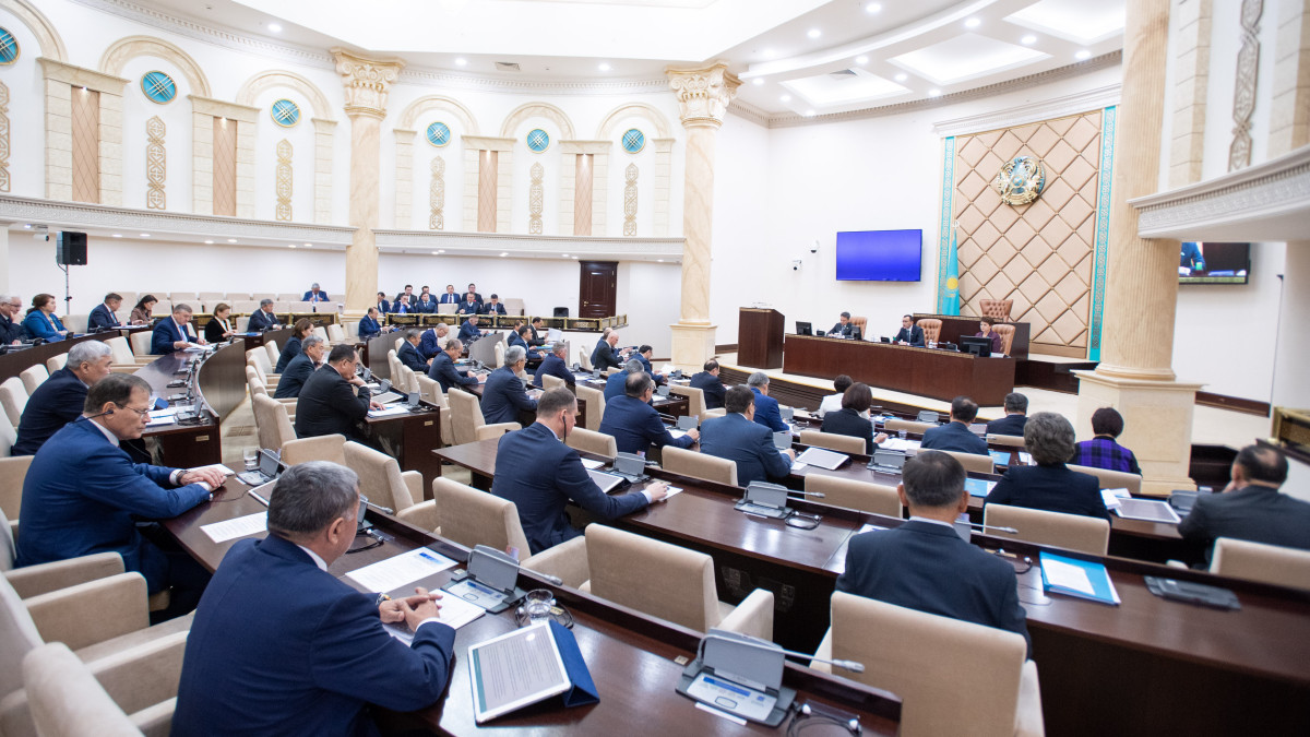  senate.parlam.kz 