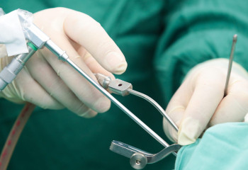 В Астане двухмесячному ребенку провели сложнейшую операцию на мозге