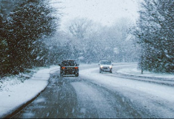 Штормовое предупреждение объявлено в ряде регионов Казахстана