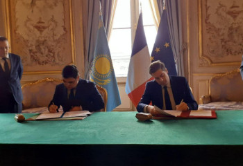 «500 ғылыми тағылымдама»: Қазақстандықтар Францияда тәжірибе жинайды