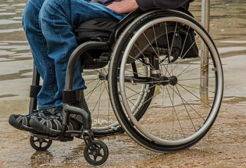 Более 338 тысяч услуг получили лица с инвалидностью в 2022 году