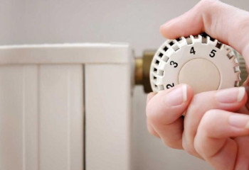 Семейдегі көшелердің бірінде жылу жүйесінен ақау шықты