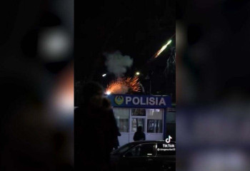 Алматыда полиция постының шатырынан отшашу атқан адам қамауға алынды