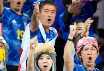 Болельщикам в Японии предстоит еще одна бессонная ночь