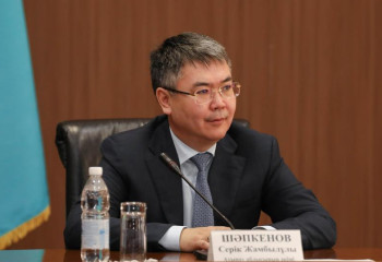 Аким Атырауской области раскритиковал чиновников за неосвоенный бюджет