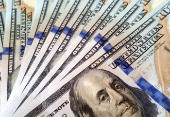 Доллардың теңгеге шаққандағы бағамы өсті