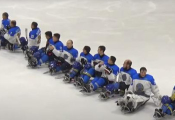 Сборная Казахстана сотворила историю на ЧМ-2022 по паралимпийскому хоккею