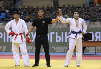 Орталық спорт клубының командасы қоян-қолтық ұрыстан Қорғаныс министрінің кубогын алды