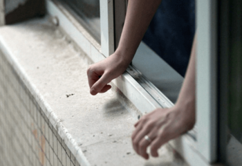 Астана тұрғыны 25-қабаттан құлап, мерт болды