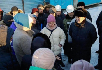 Елорда әкімі Жеңіс Қасымбек үлескерлермен кездесті