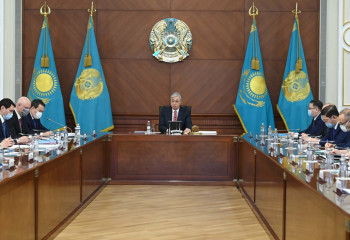 Президент посоветовал правительству не увлекаться соцсетями