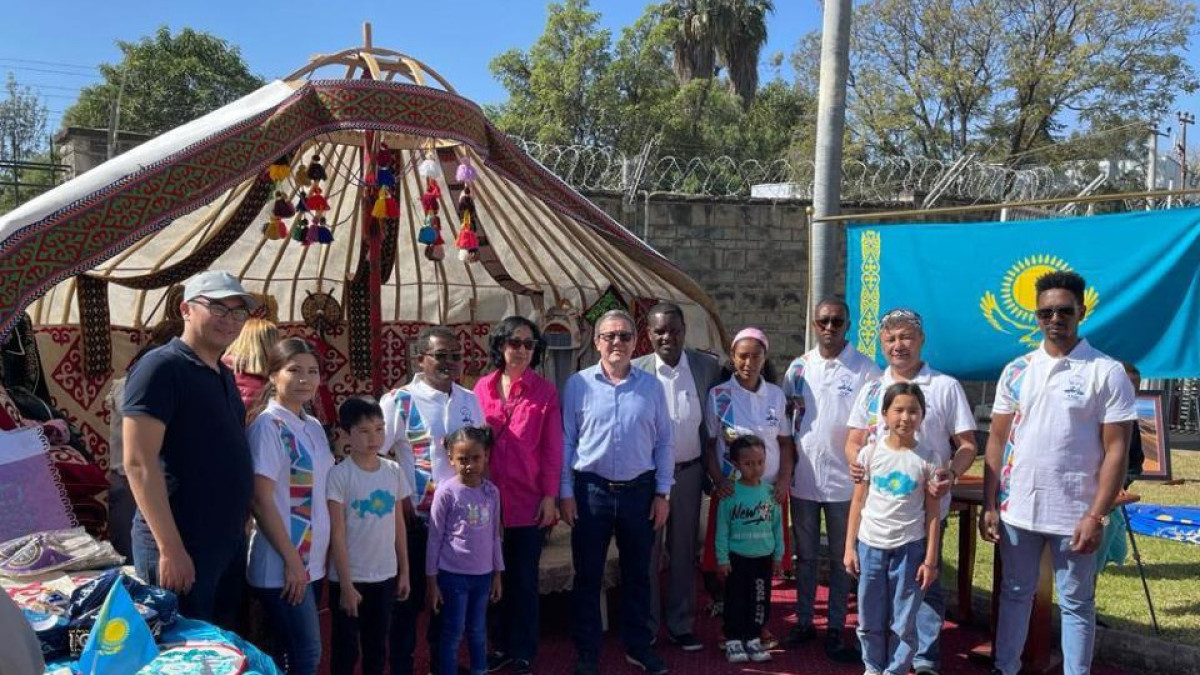 Kazakh yurt presented for first time in capital of African Union
