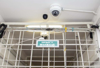 Ішкі істер министрі Ақмола облысындағы тергеу изоляторын тексерді