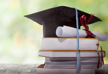 Әлеуметтік осал отбасыдан шыққан 2267 студентке грант берілді