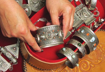 Сенатор зергерлердің жұмысына кедергі келтіретін себептерді атады