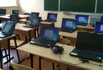 Әйгілі америкалық компания Қазақстандағы оқу орындарына тегін компьютерлер береді