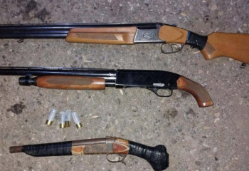Кентау тұрғынынан екі шолақ мылтық пен винчестер тәркіленді
