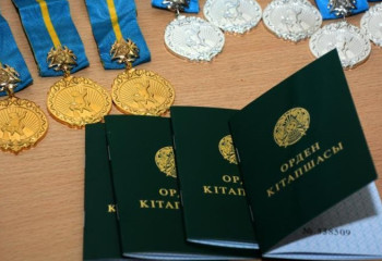 Елімізде «Алтын алқа» мен «Күміс алқа» автоматты түрде тағайындалады