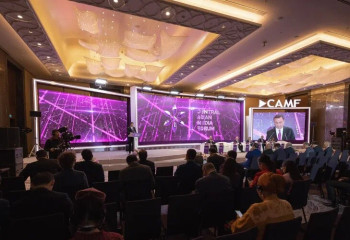 Стандартты білім беру жүйесі тесттер мен стандарттарға негізделген - Дмитрий Истомин