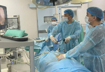 Детские хирурги провели уникальную операцию в Шымкенте