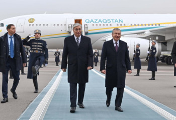 Қасым-Жомарт Тоқаев Өзбекстанға мемлекеттік сапармен барды