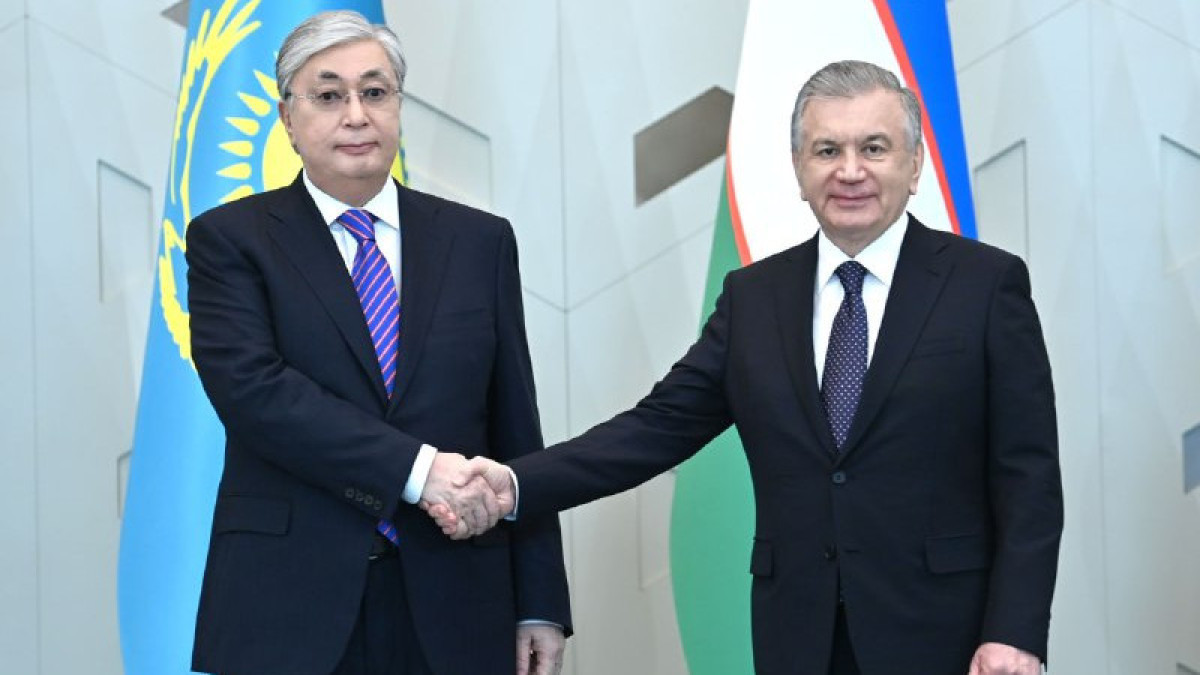 Kazakh Leader arrives at international Congress Center in Tahskent