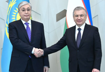 Kazakh Leader arrives at international Congress Center in Tahskent