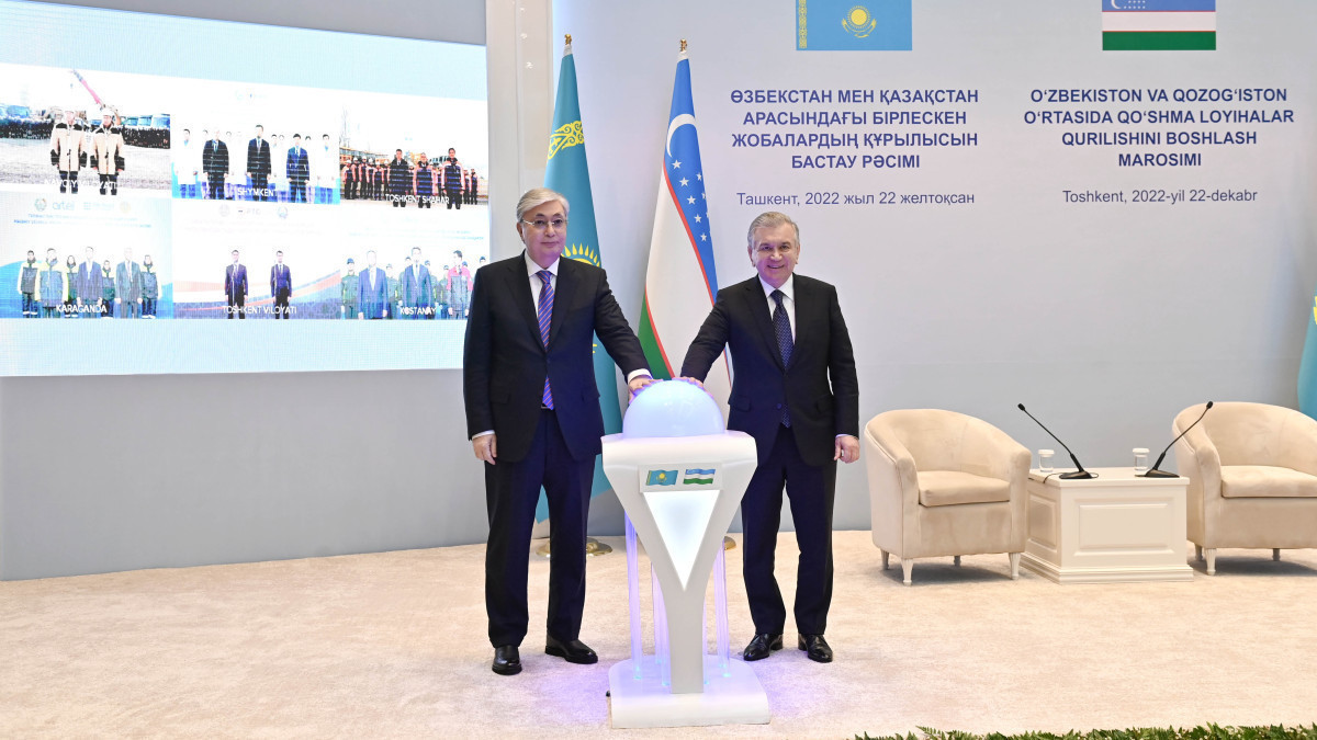 Presidents of Kazakhstan and Uzbekistan launch construction of joint facilities
