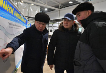 Асайын Байханов Май ауданының бірқатар нысандарын тексерді