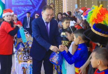 Ақтөбелік балдырғандар Президенттік Жаңа жыл шыршасына қатысты